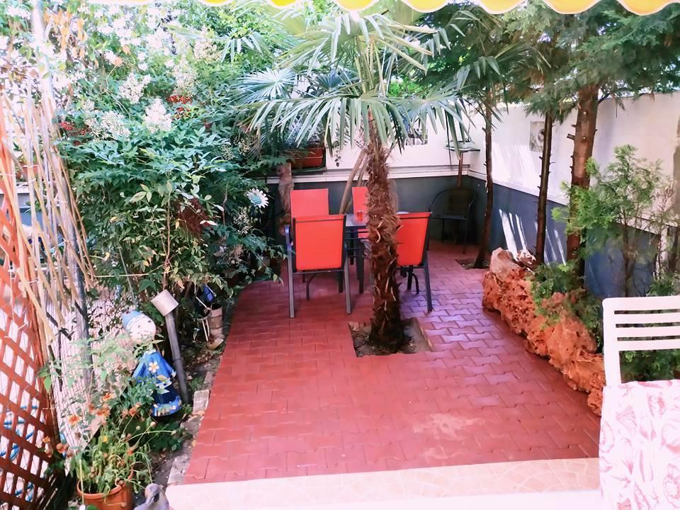 Anna Apartment