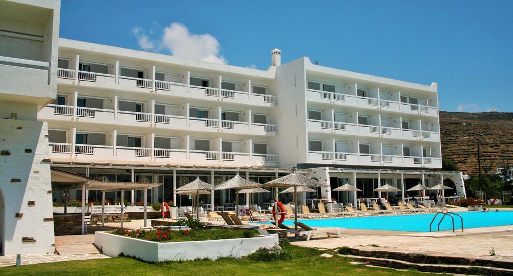 Tinos Beach Hotel Hotel 4*