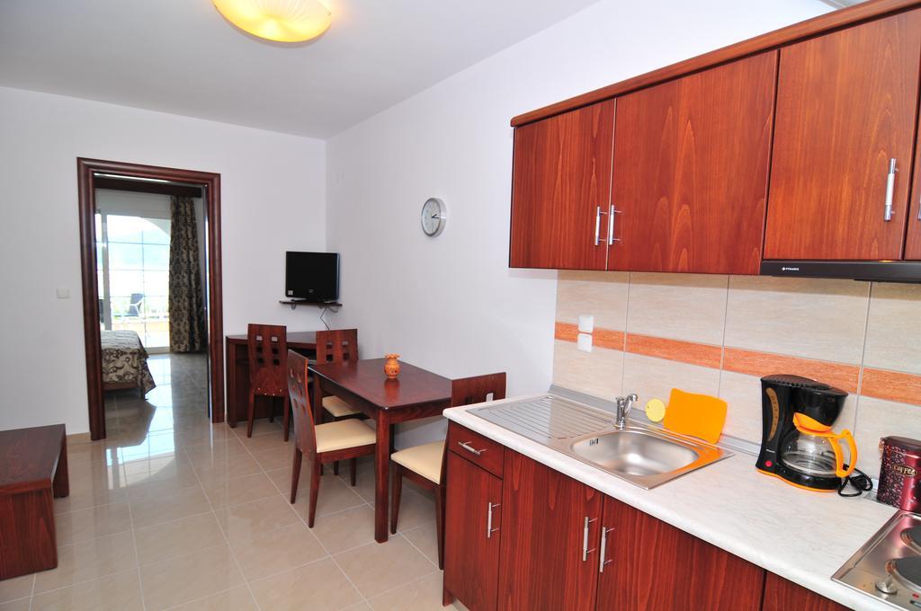 Emerald Aparthotel