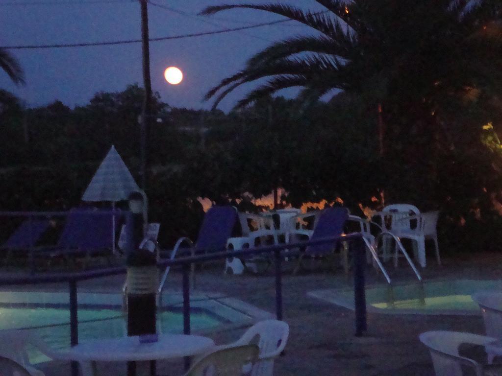 Pantazis Paralia Panteleimonos