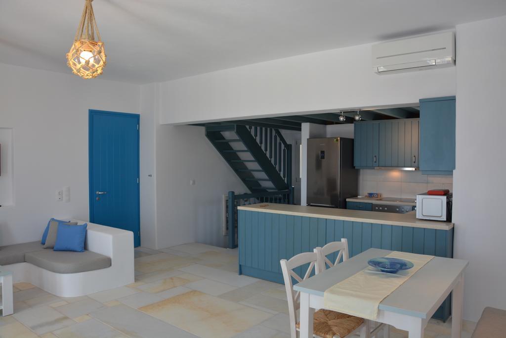 Apartment White Blue &