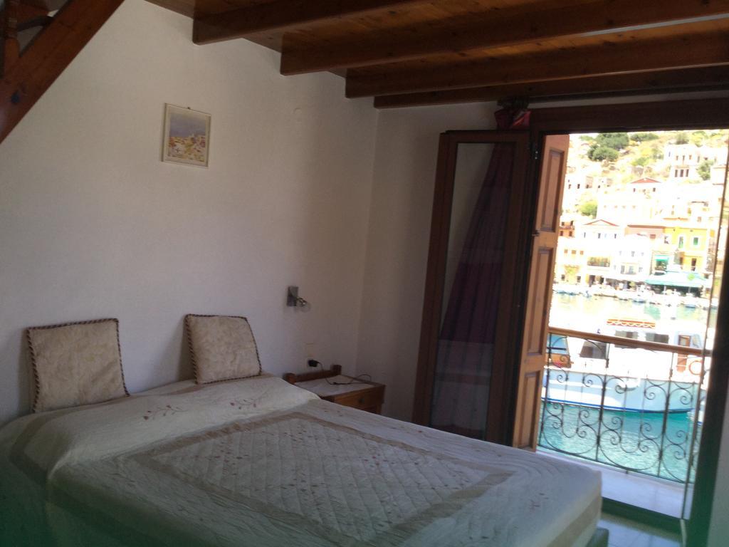 Captain's Aparthotel Symi