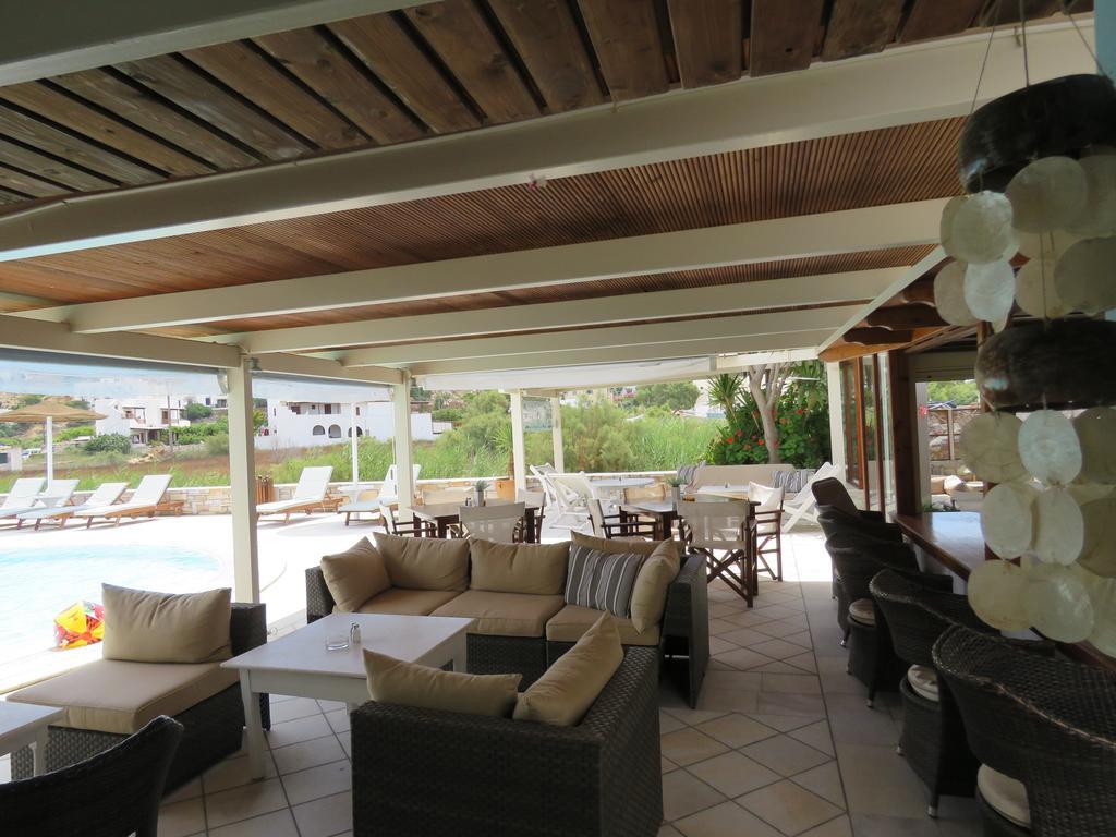 Corali Hotel 2*