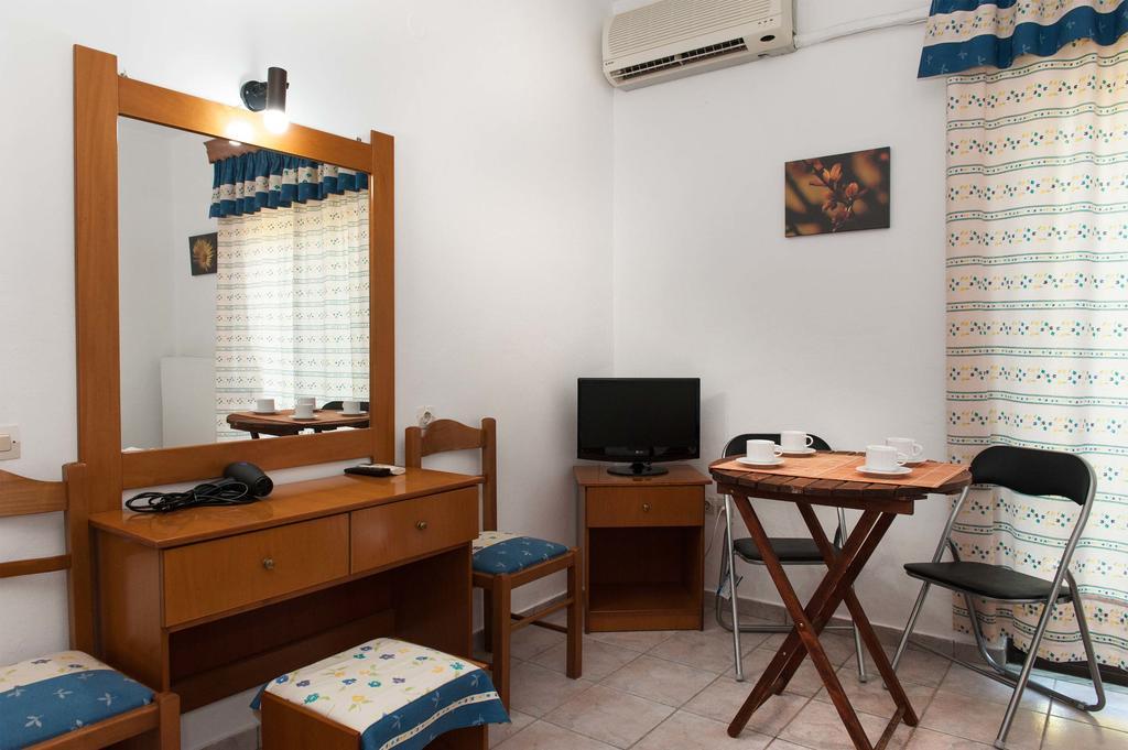 Aparthotel Saonisos 2*