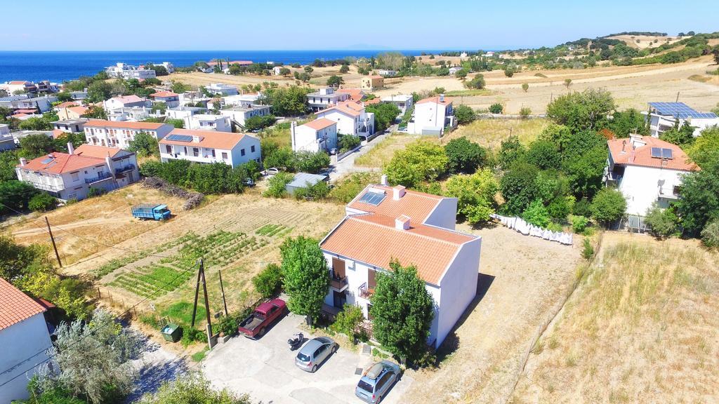 Saonisos Aparthotel