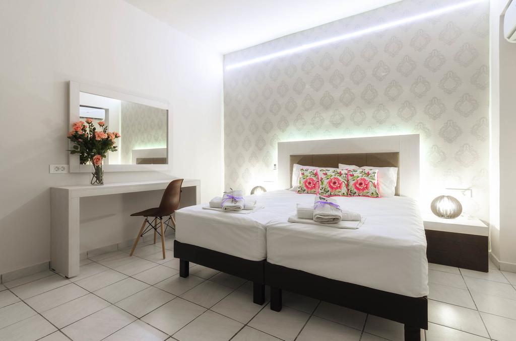 Apartment Mouria &