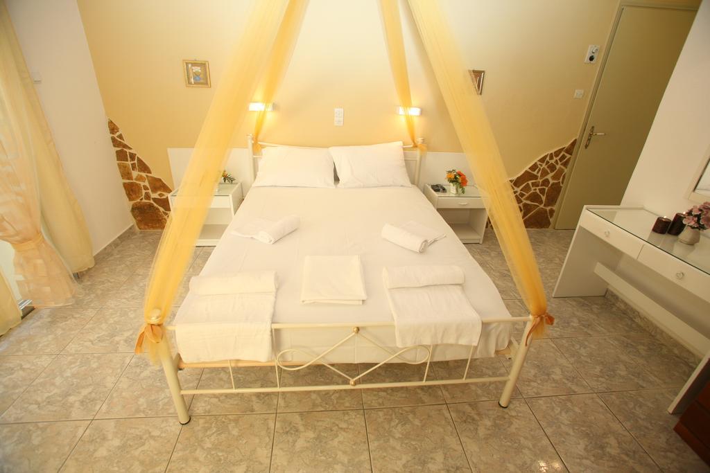 Liberty 1 Hotel 2*