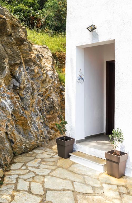 Lemonis Studios Apartment Skopelos Town