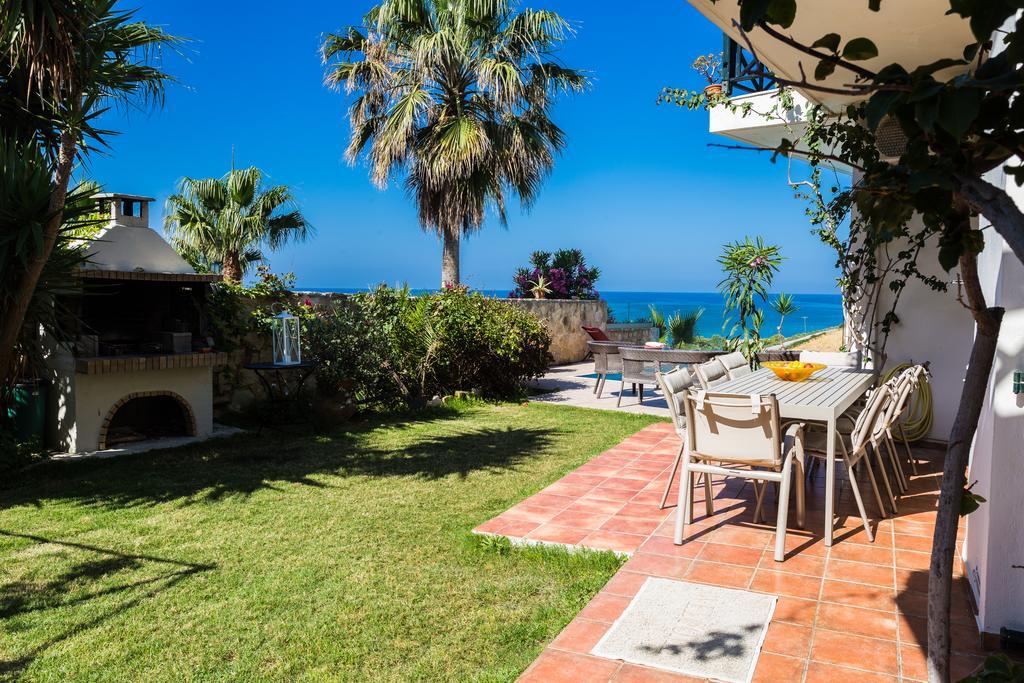 Villa Sea View *