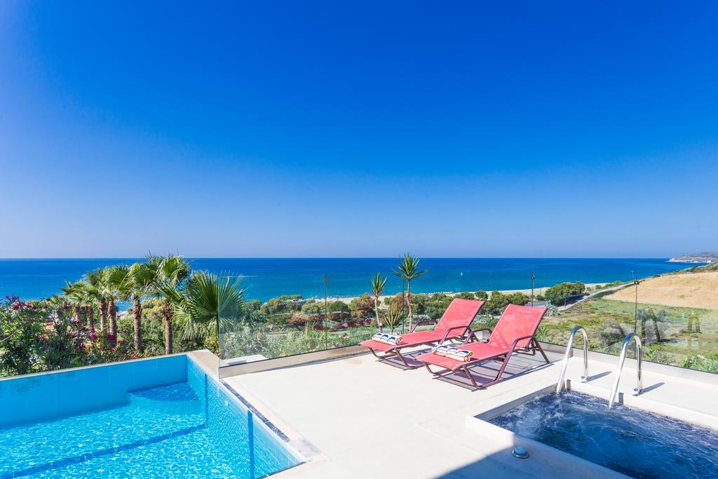 Sea View Villa *