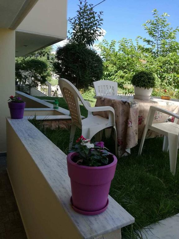 Apartment Anastasia's Nea Peramos (Macedonia)