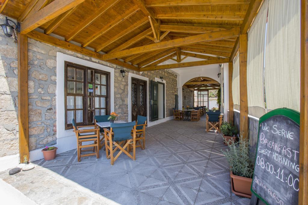 Aparthotel Amfilissos Koumeika