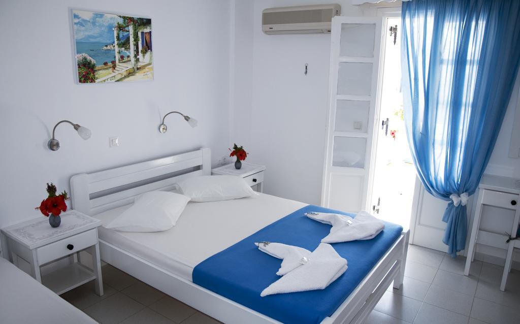 Nicolas Hotel
