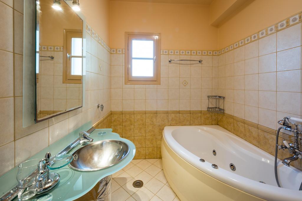 Mazourka Apartment