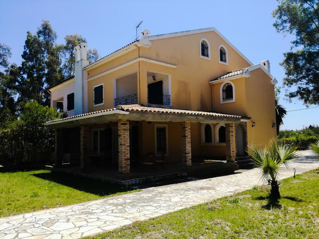 Antonia Beachfront Lefkimmi (Corfu)