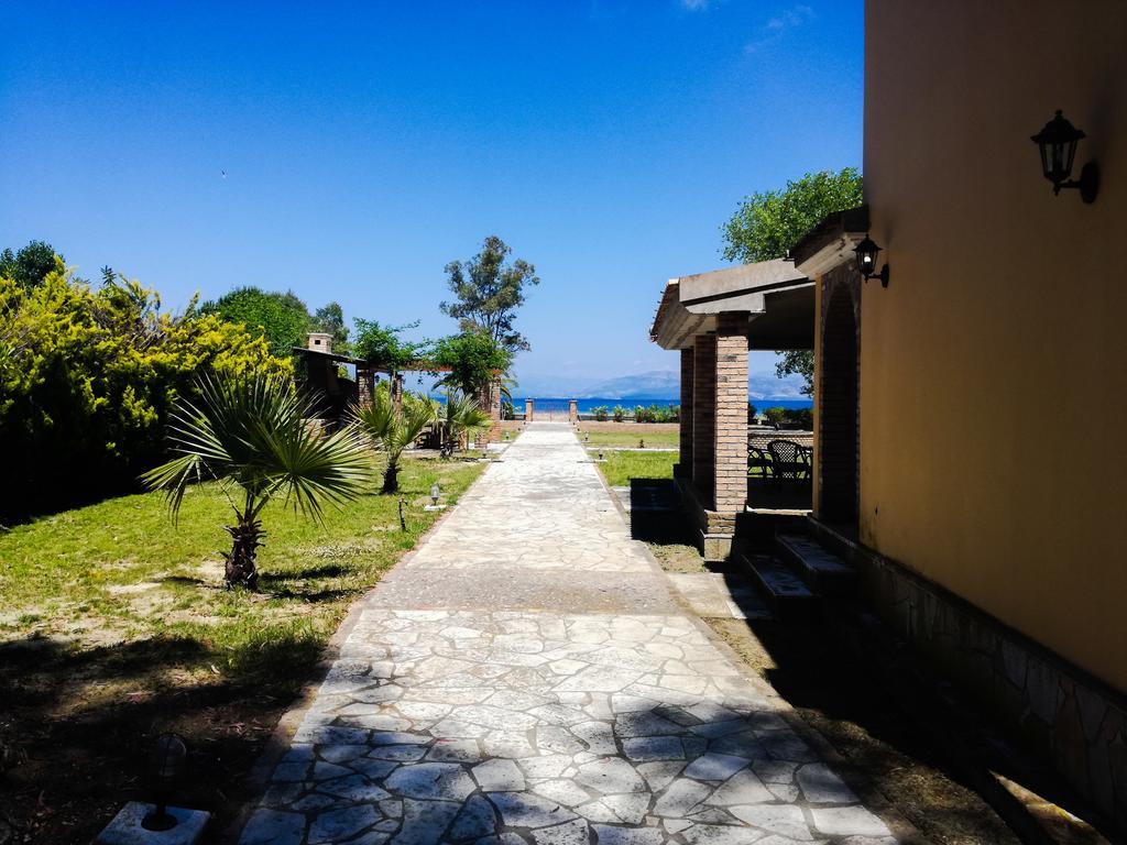 Antonia Beachfront *