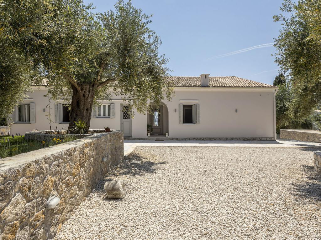 Giovannina Villa Perama (Corfu)