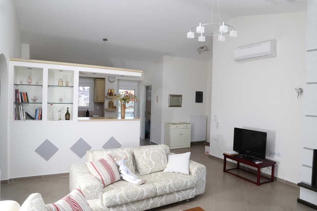 Konstantinos Luxury Apartment Keramoti (Macedonia)