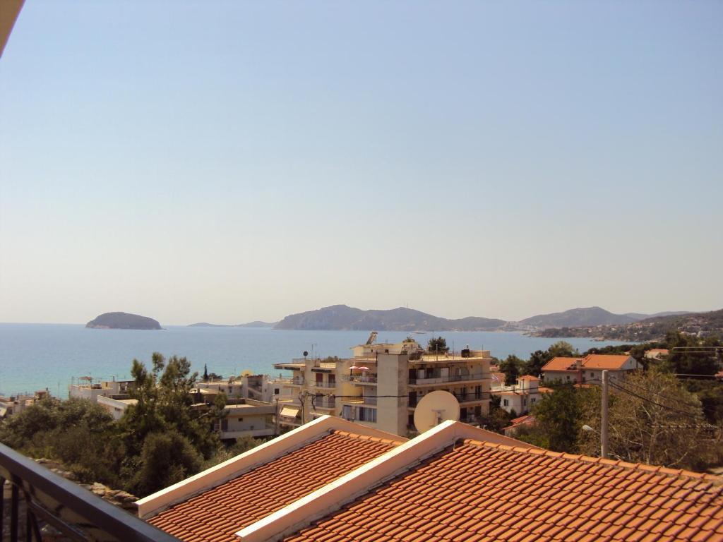 Amalia 3* Palaiontsiflikion