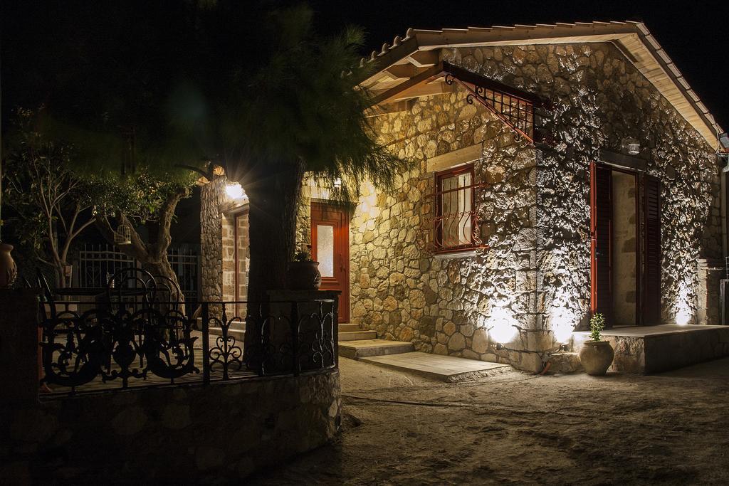 Casa Petra - Stone Argassi