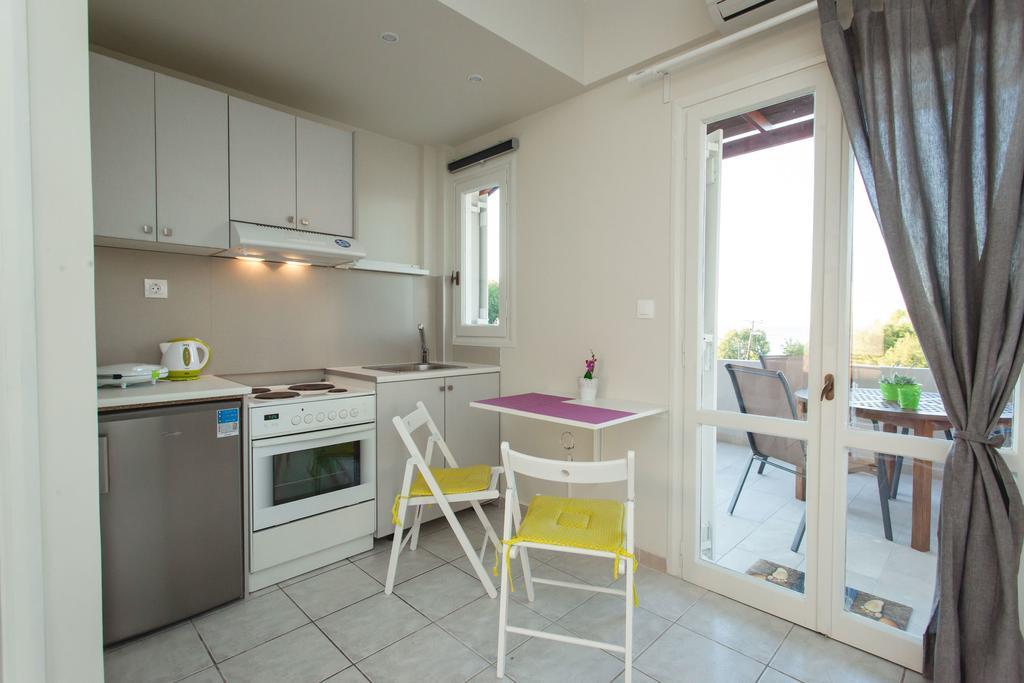 Apartment Popy's Place Kato Daratso