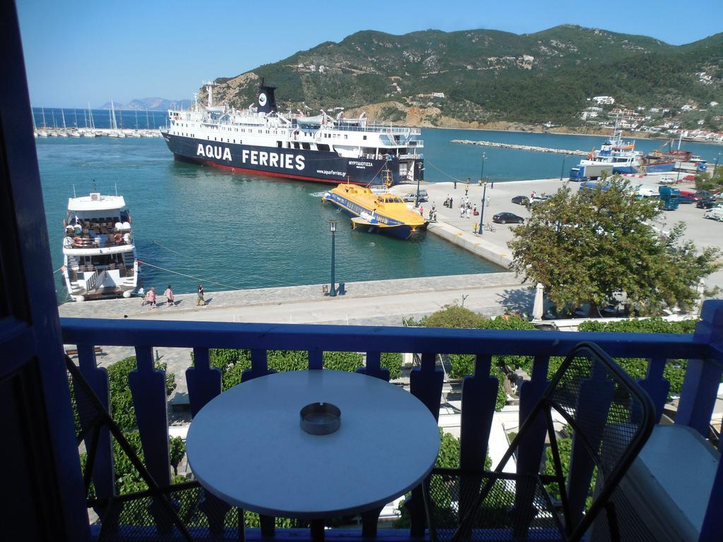 Adonis Guest house