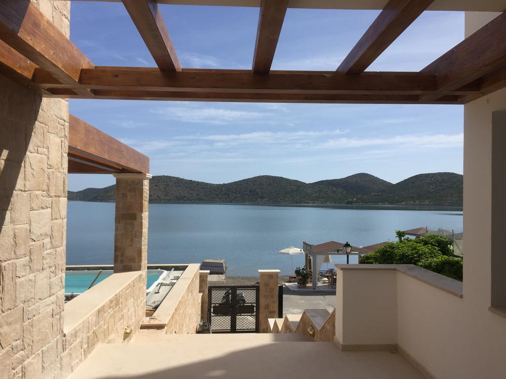 Loula * Elounda (Crete)