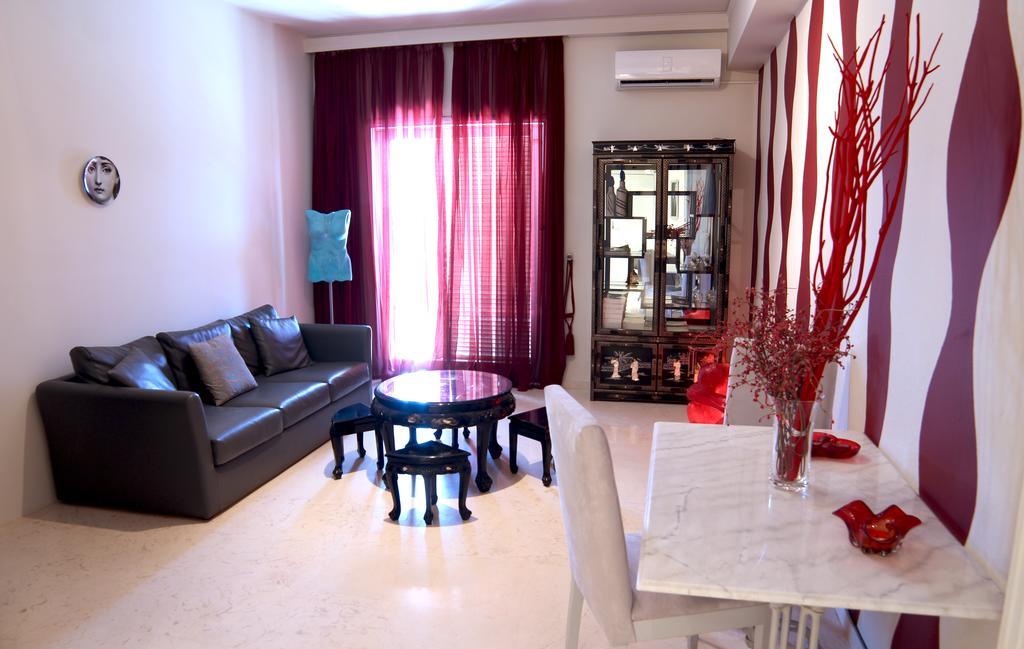 Glyfada Downtown Apartment