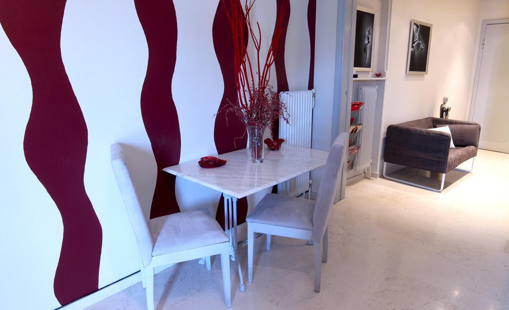 Glyfada Downtown Apartment Athens