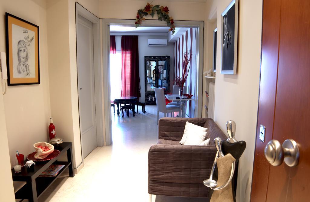 Glyfada Downtown Apartment *