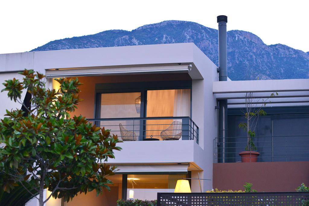 East-west Holiday home