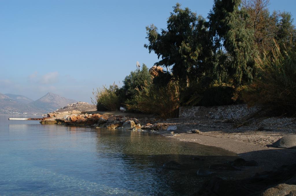 Nyfi Bungalows Holiday home Skyros