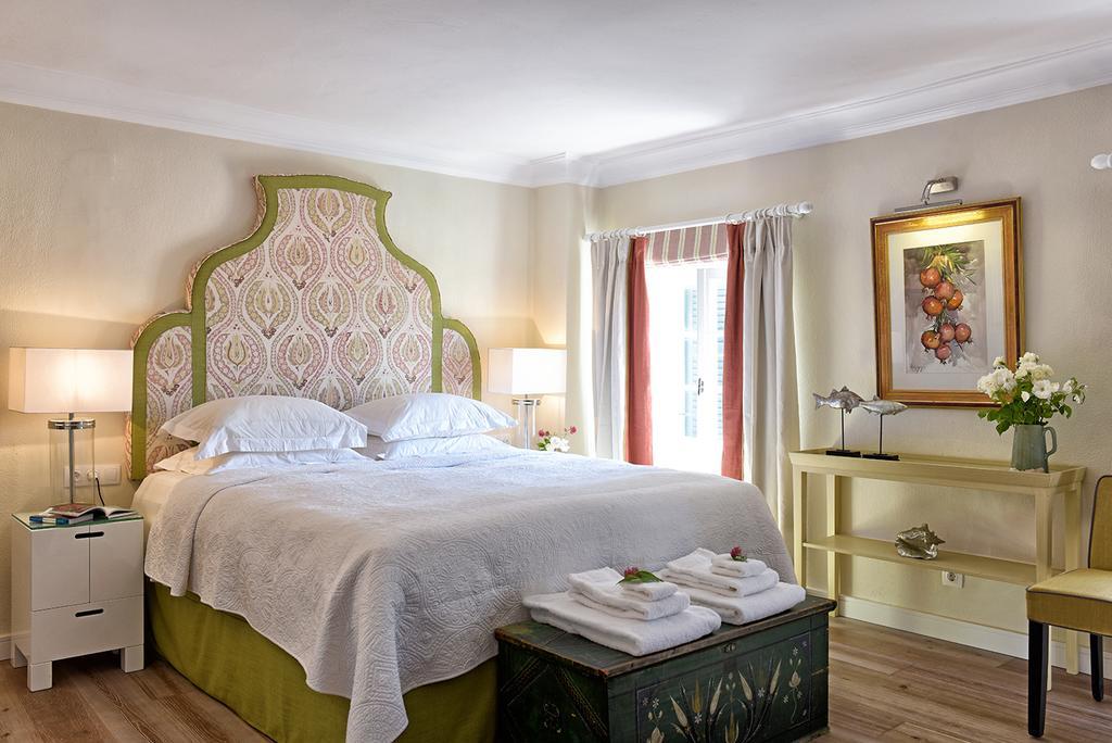 Apartment Achillion Liston Corfu (city)