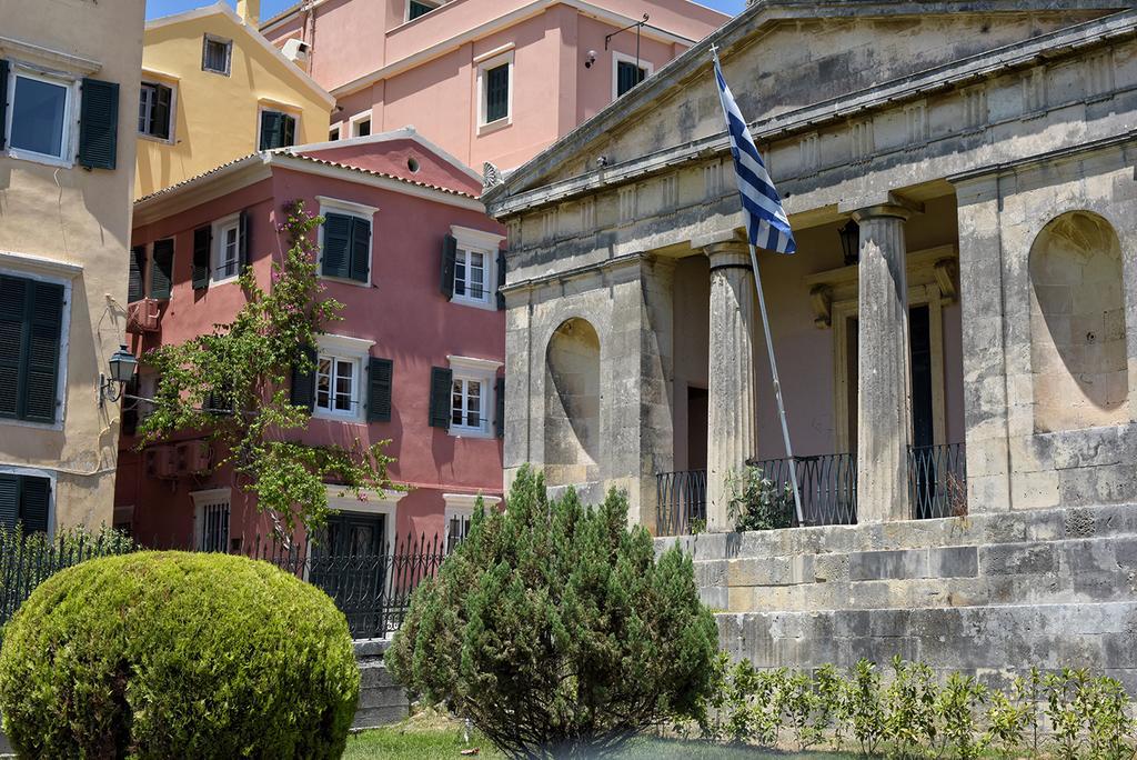 Achillion Liston * Corfu (city)