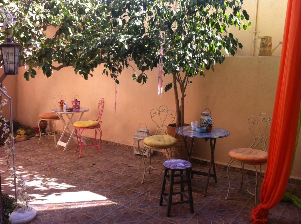 Studio Lefaki *