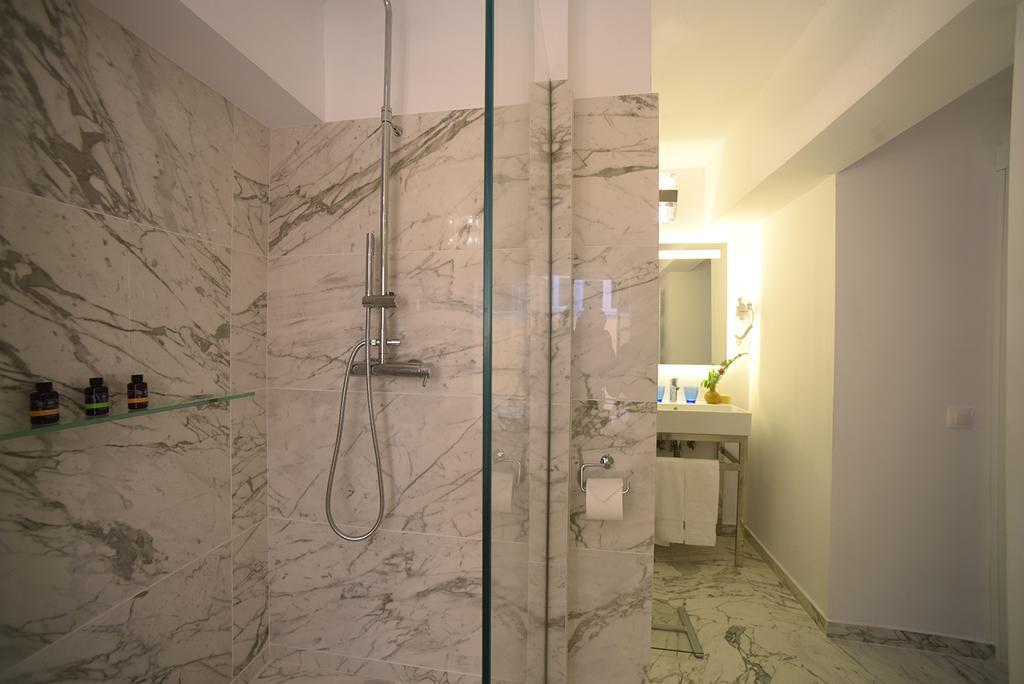 Achillion Liston Apartment *