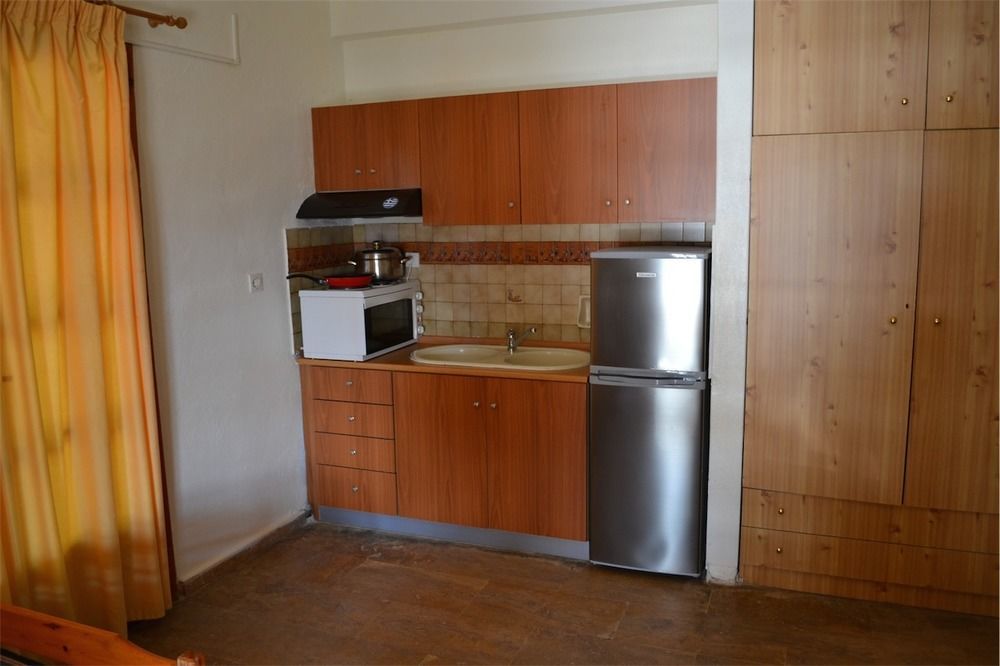 Regos Hotel 3*