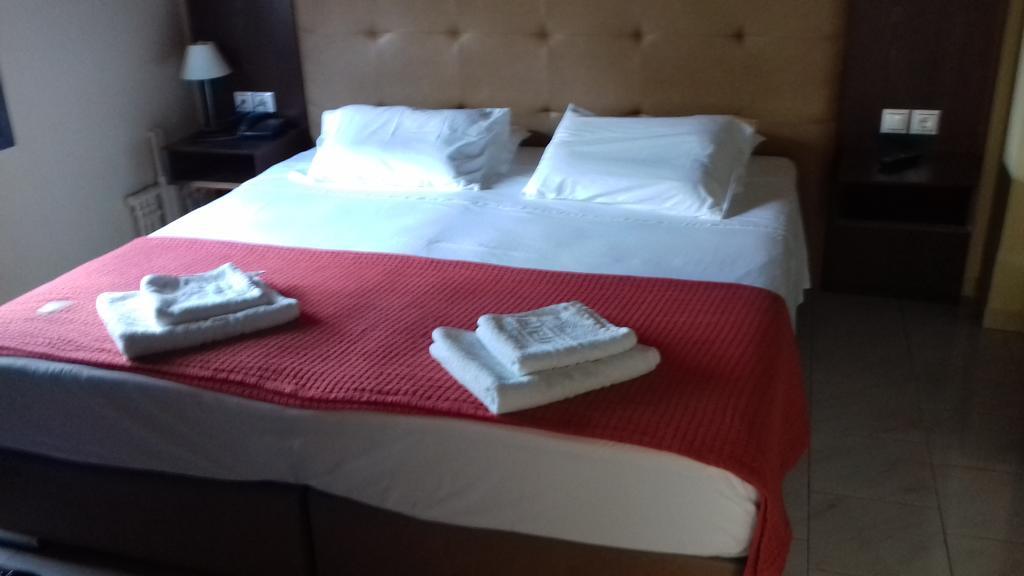 Hotel Parthenon *