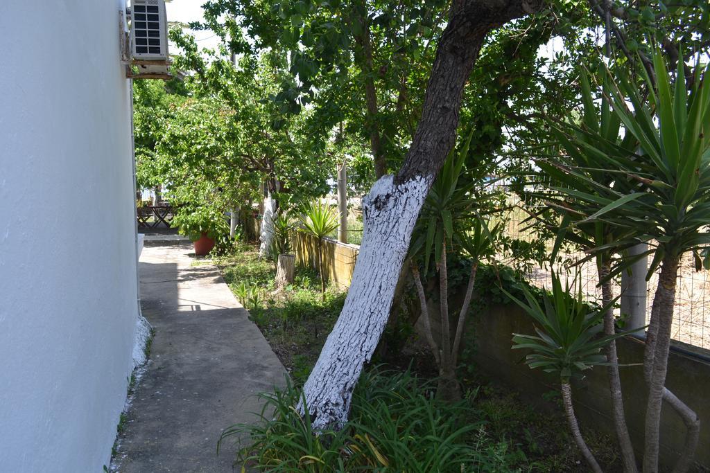 Apartment House Souzanna *