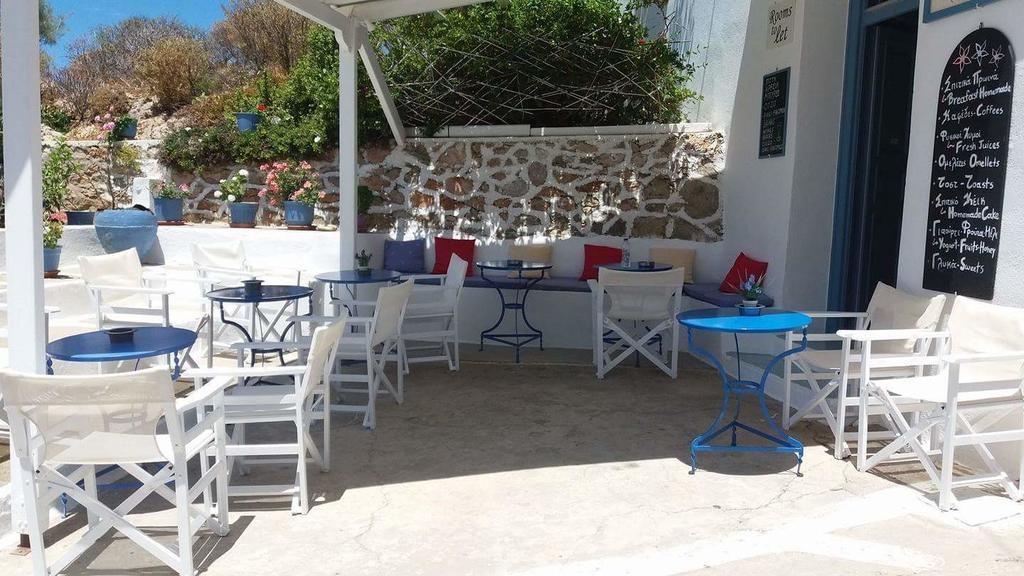 Guest house Artemis Folegandros Town