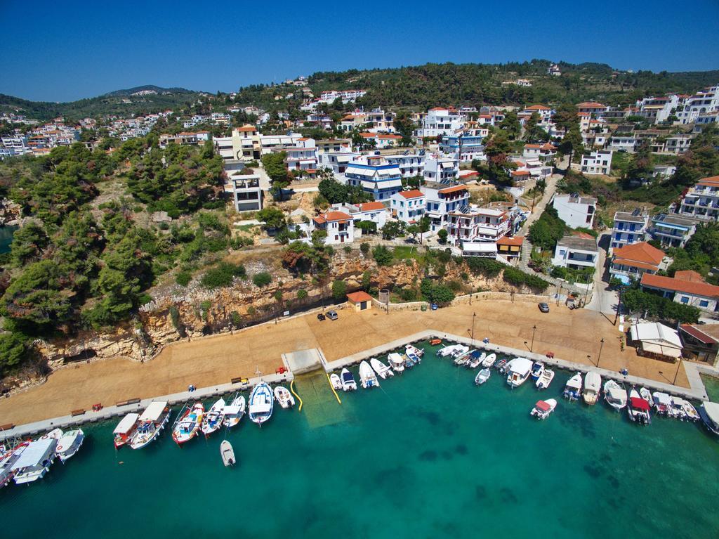 Nikos Guest house *