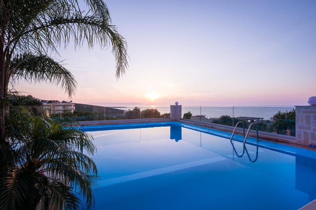 Aparthotel Esplanade Kalathas