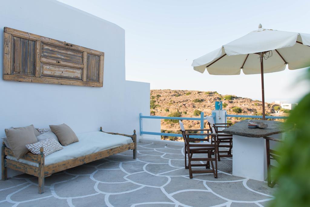 To Maro Kastron (Sifnos)