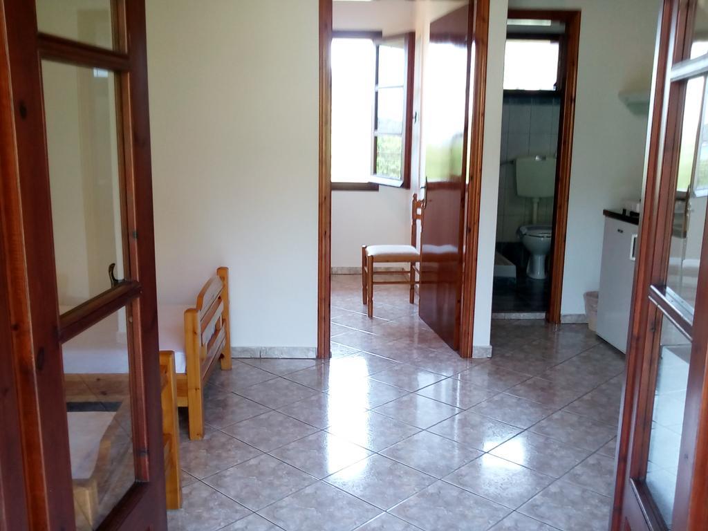 Apartment Yanna *