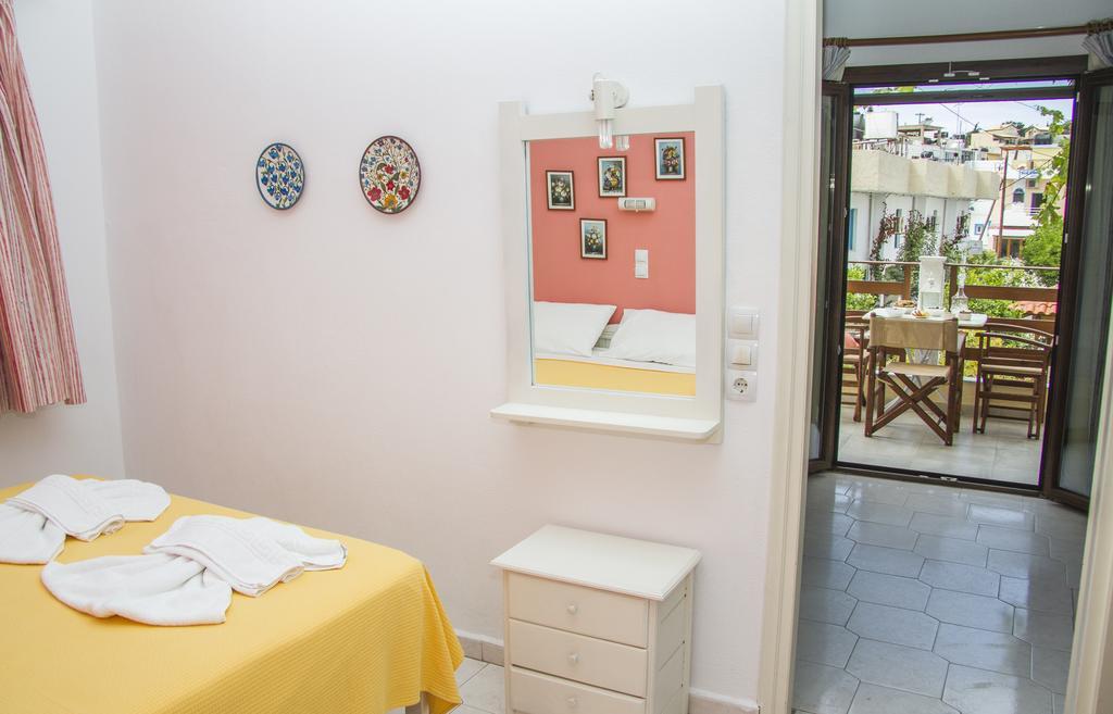 Zorbas Hotel & Apartments *