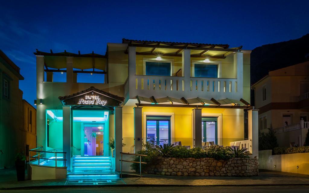Pearl Bay Aparthotel 3*