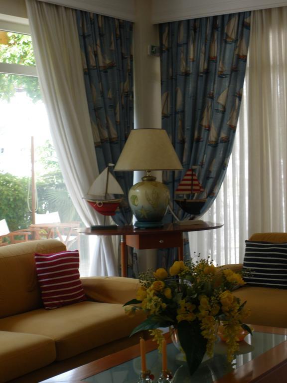 Naias Paralia Katerinis