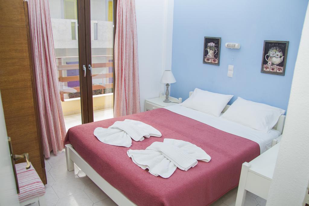 Zorbas Hotel & Apartments Agia Pelagia (Crete)
