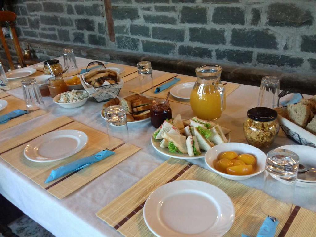 Guest house Traditional Karaouli