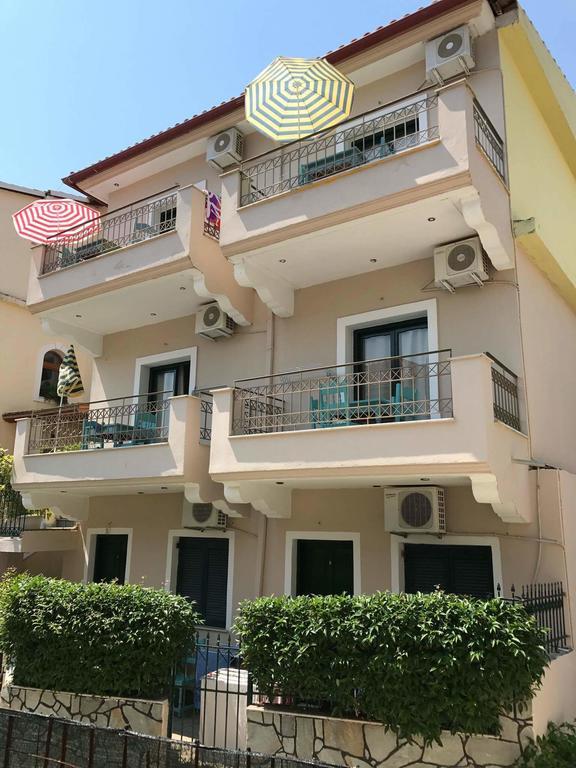 Dreams Studios Apartment Parga